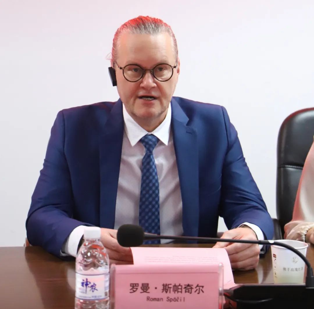 微信图片_20241120101036.jpg